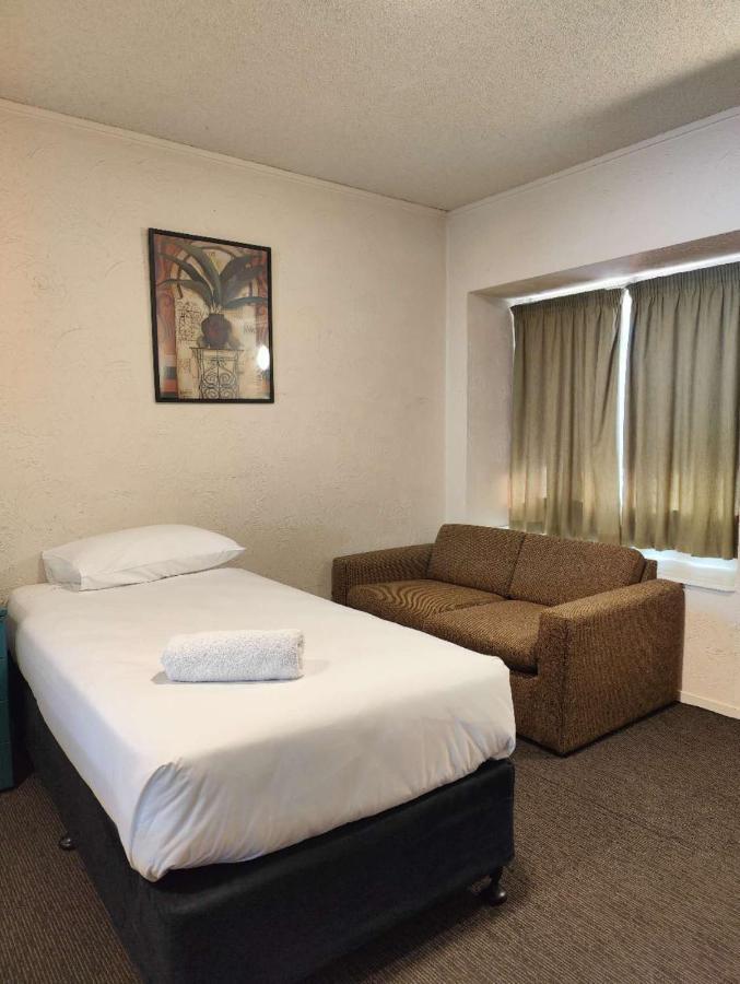 Kings Court Motor Lodge Hamilton Exteriör bild